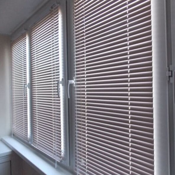 Горизонтальные жалюзи